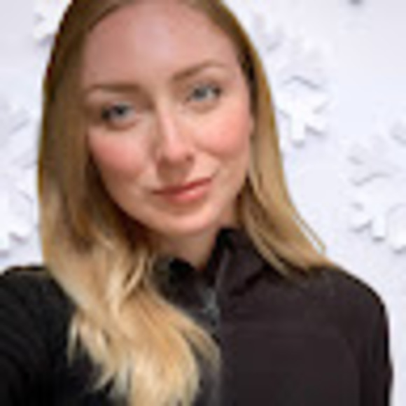 Meet your Posher, Sariah - Picture 1 of 1